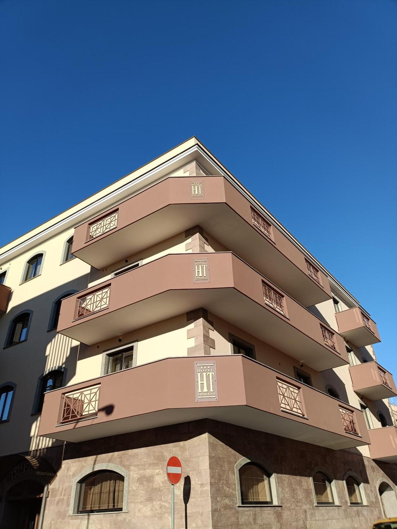 Hotel Traiano Civitavecchia Dış mekan fotoğraf