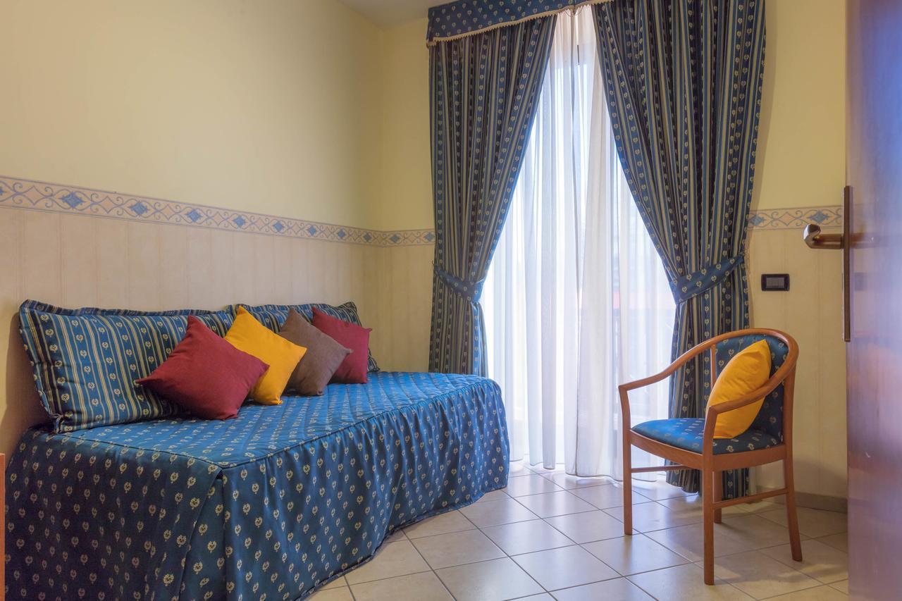 Hotel Traiano Civitavecchia Dış mekan fotoğraf