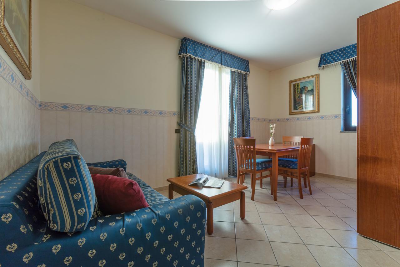 Hotel Traiano Civitavecchia Dış mekan fotoğraf